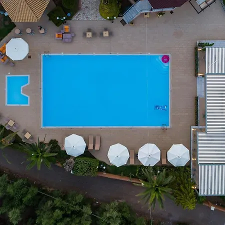 Apollo Art Hotel 4*
