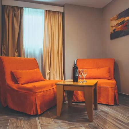 Apollo Art Kyparissia