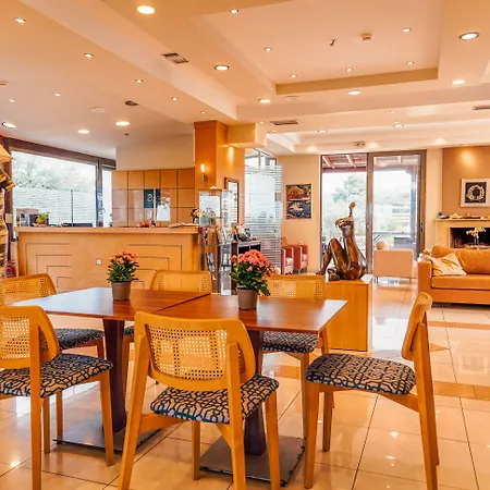 Apollo Art Hotell 4*