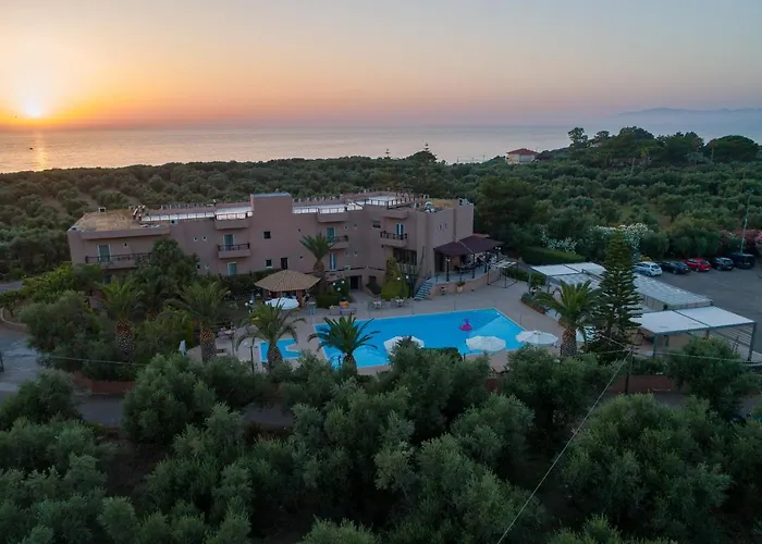 Apollo Art Hotel