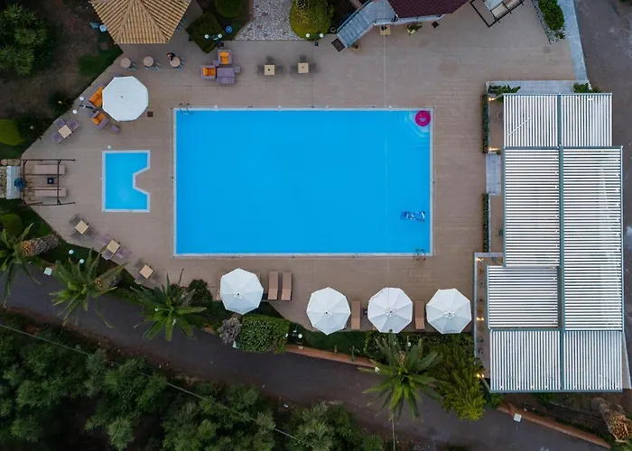 Apollo Art Hotel 4*