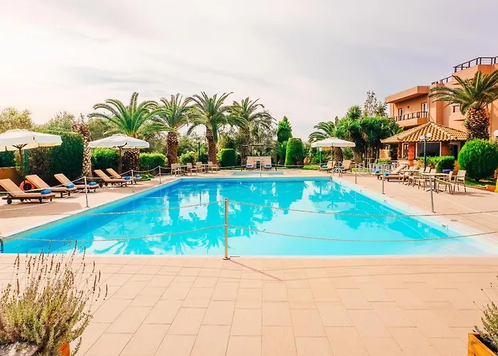 Apollo Art Hotel 4*