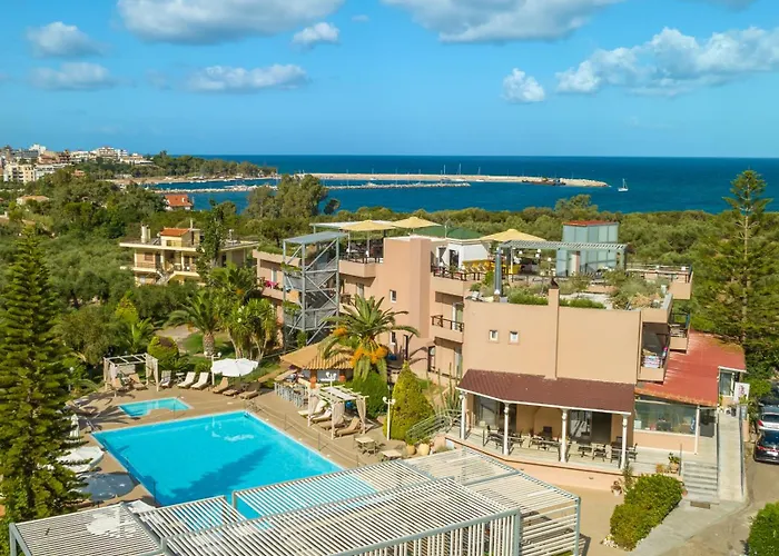 Apollo Art Hotel 4*