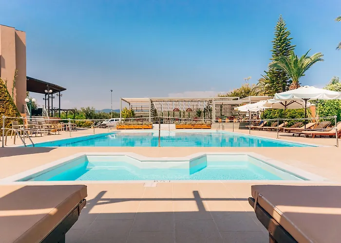 Apollo Art 4* Kyparissia